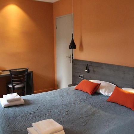 Hotel Le Pont Neuf Saint-Affrique Dış mekan fotoğraf