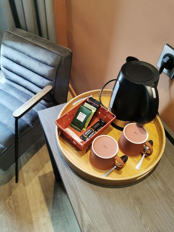 Hotel Le Pont Neuf Saint-Affrique Dış mekan fotoğraf