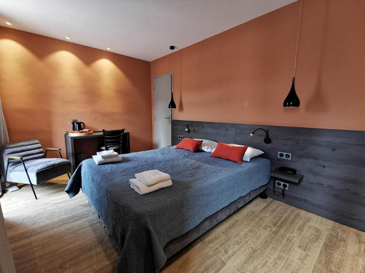 Hotel Le Pont Neuf Saint-Affrique Dış mekan fotoğraf