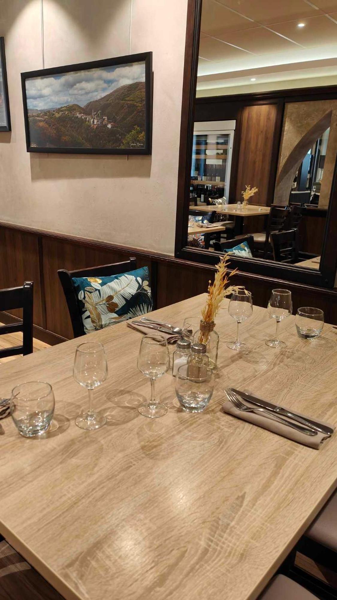 Hotel Le Pont Neuf Saint-Affrique Dış mekan fotoğraf